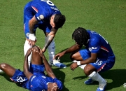 雷火电竞app-切尔西绝杀本菲卡，格列兹曼乌龙送礼法甲